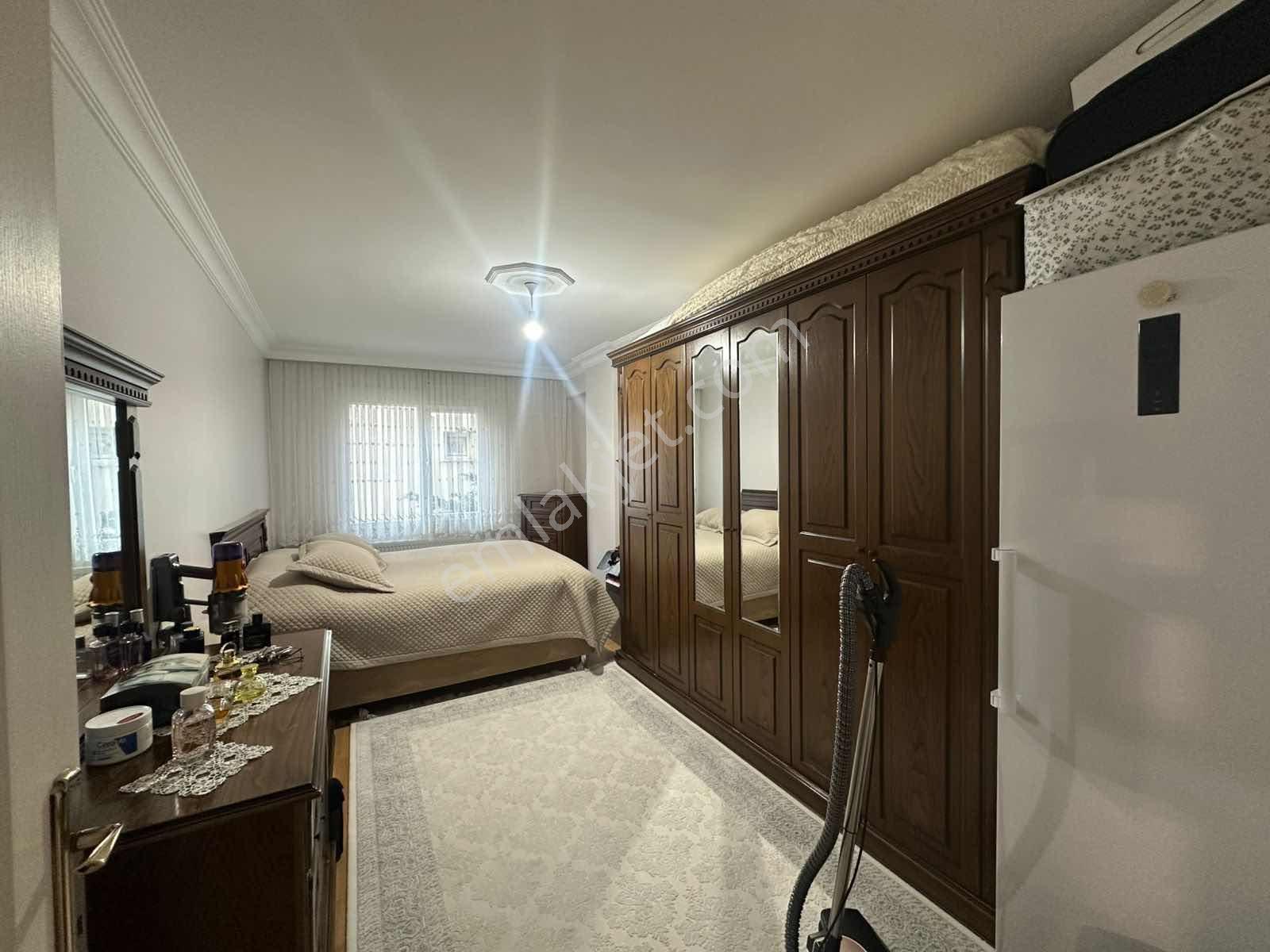 Sancaktepe Safa Mahallesi Atatürk Caddesi Net 100m2 2+1 Arakat - Görsel 6