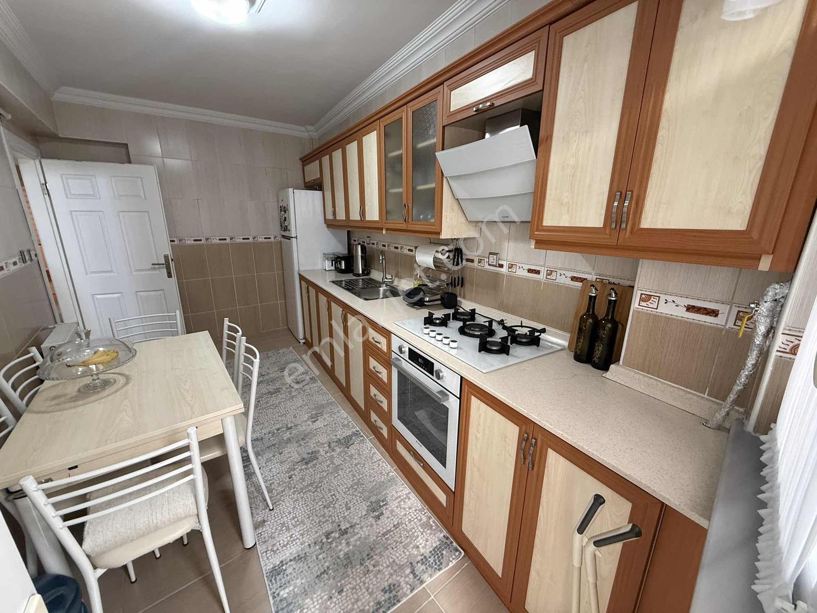 İstanbul Esenler Otogarı Karşısında 2+1 120 M2 Satılık Daire - Görsel 8