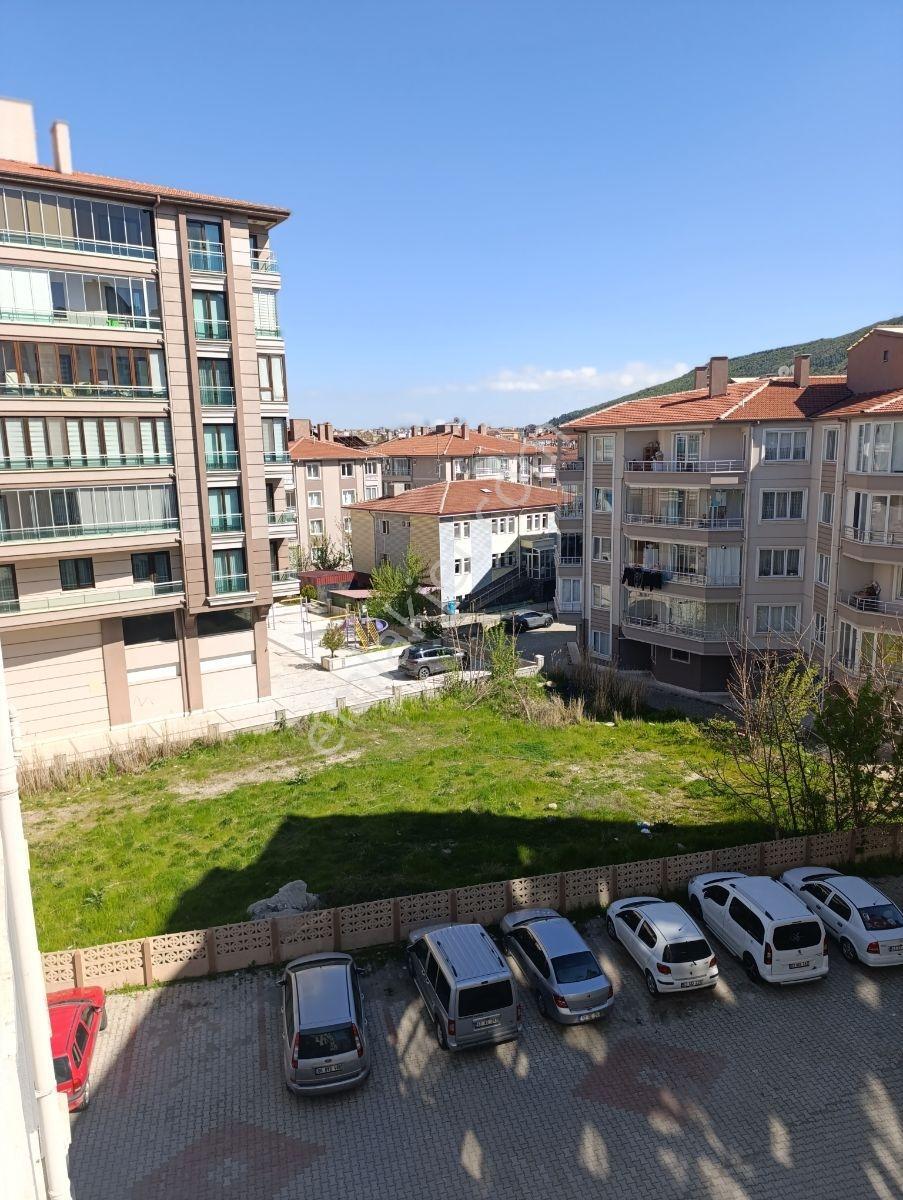 Hattatkarahisar Mahallesinde Ana Cadde Üzeri Fırsat 3+1 Daire - Görsel 17