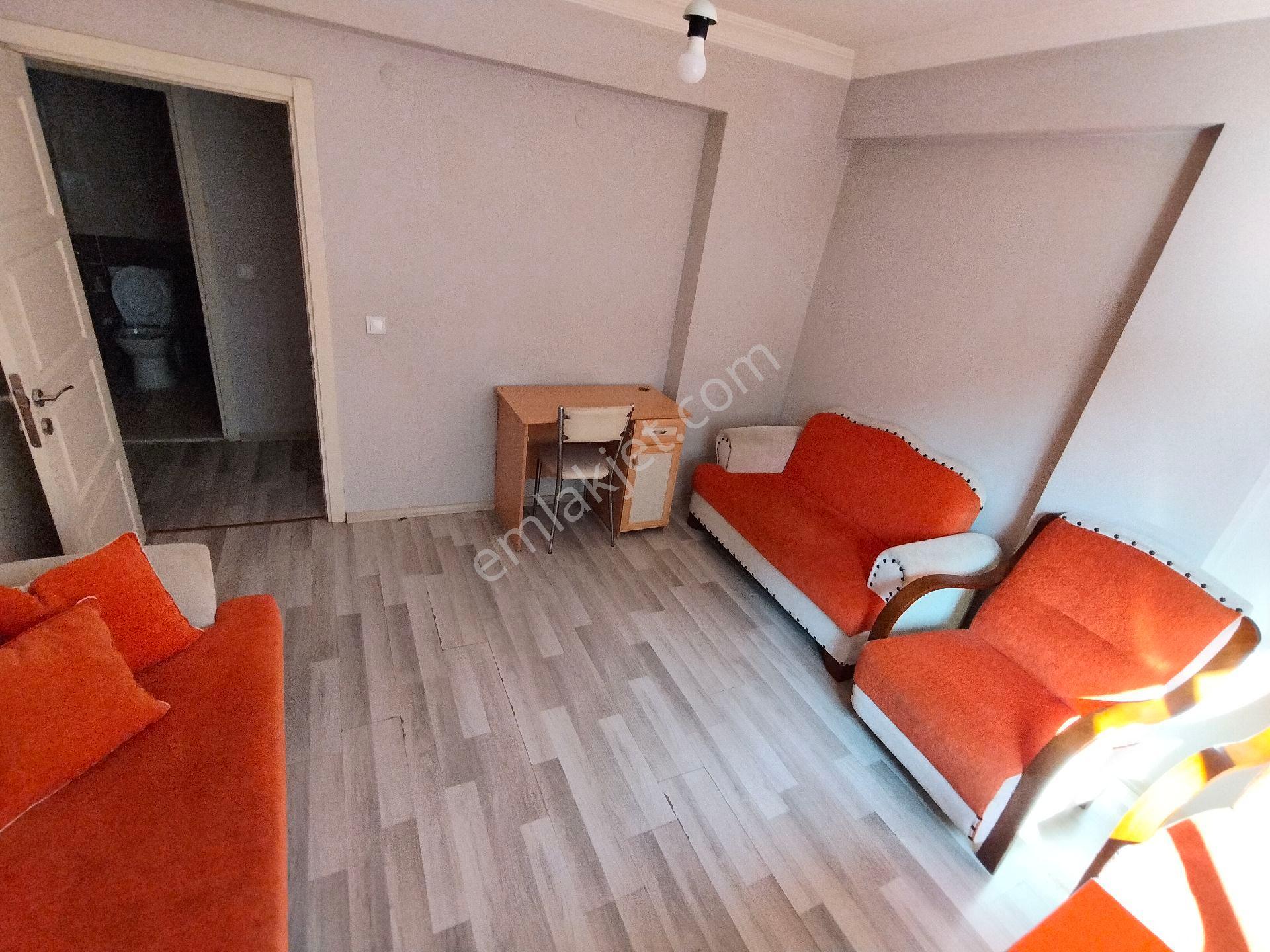 Karabük 100.yıl Mahallesinde Eşyalı - Görsel 14