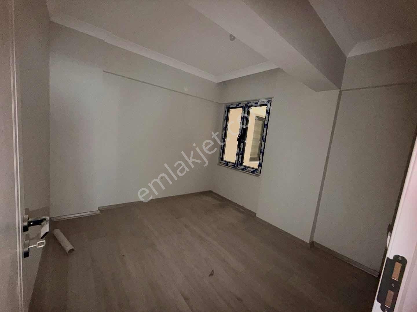 Merzifon Lıse Caddesi İçinde 2+0 Caddeye Cephe Ultra Lüks Daire - Görsel 23