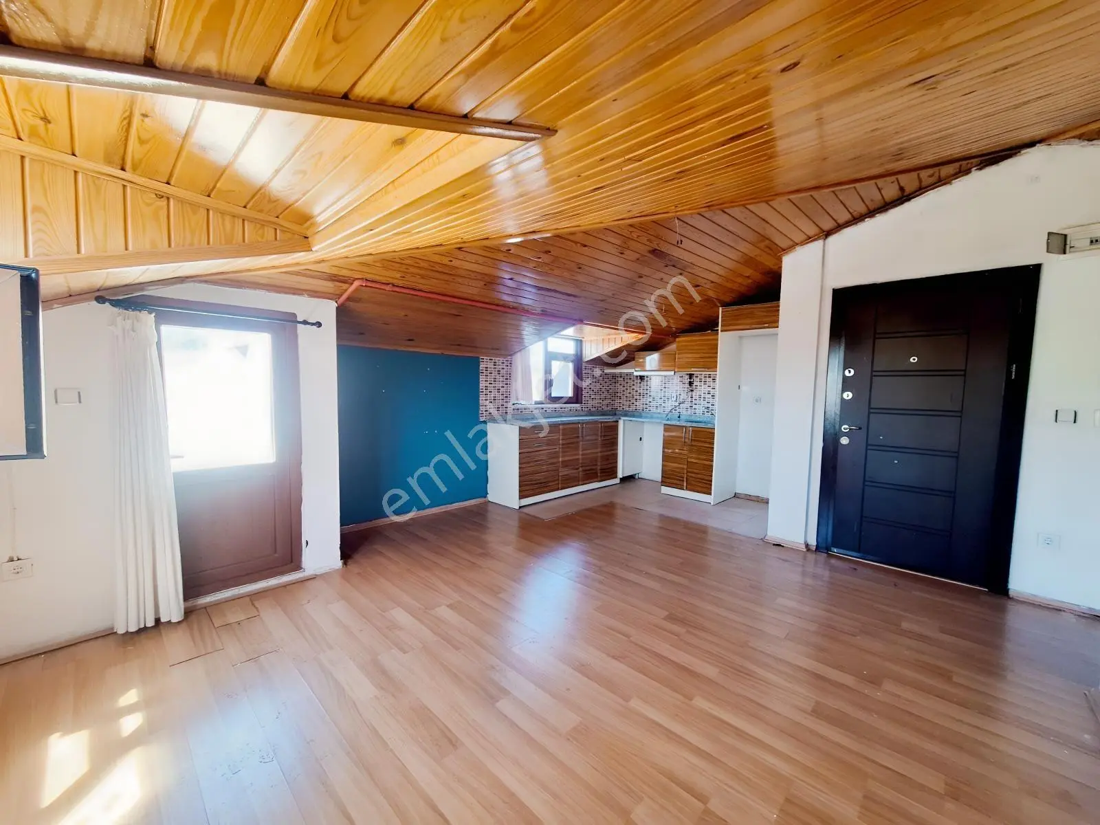 Kayışdağında 1+1 Kiralık Daire - Görsel 4
