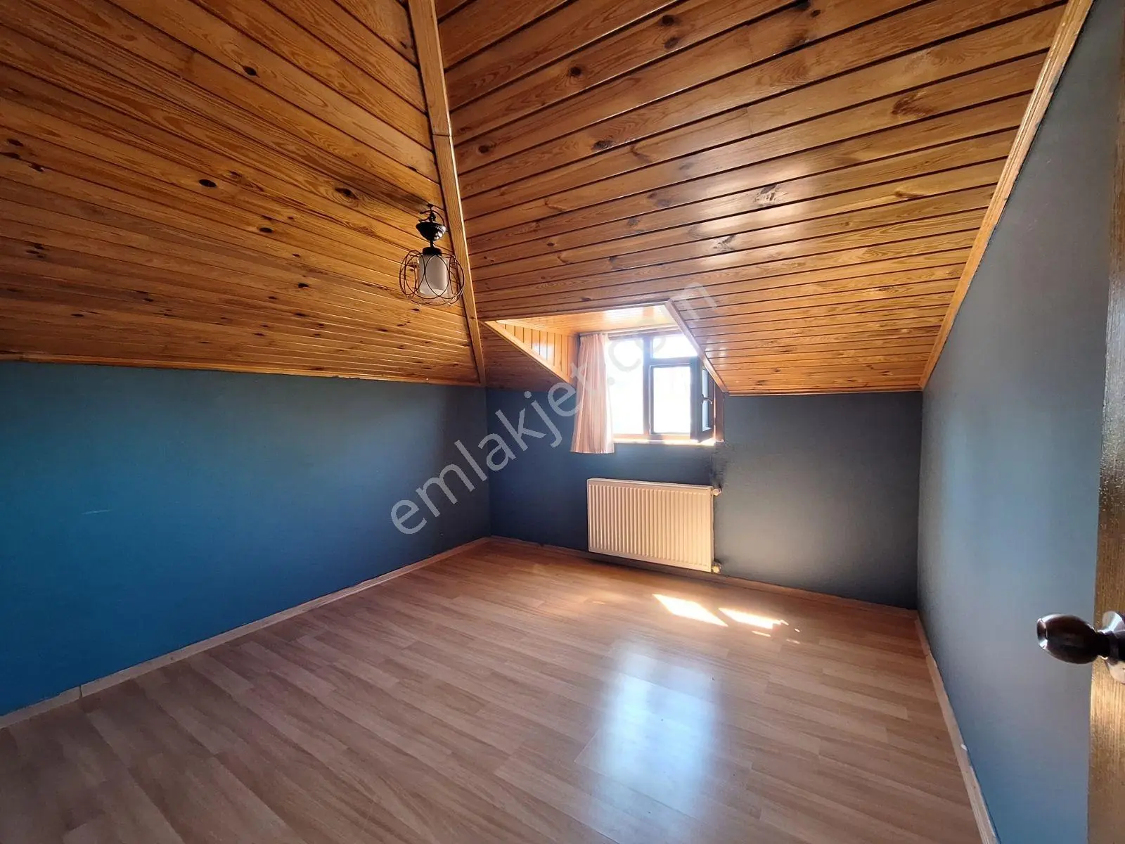 Kayışdağında 1+1 Kiralık Daire - Görsel 2