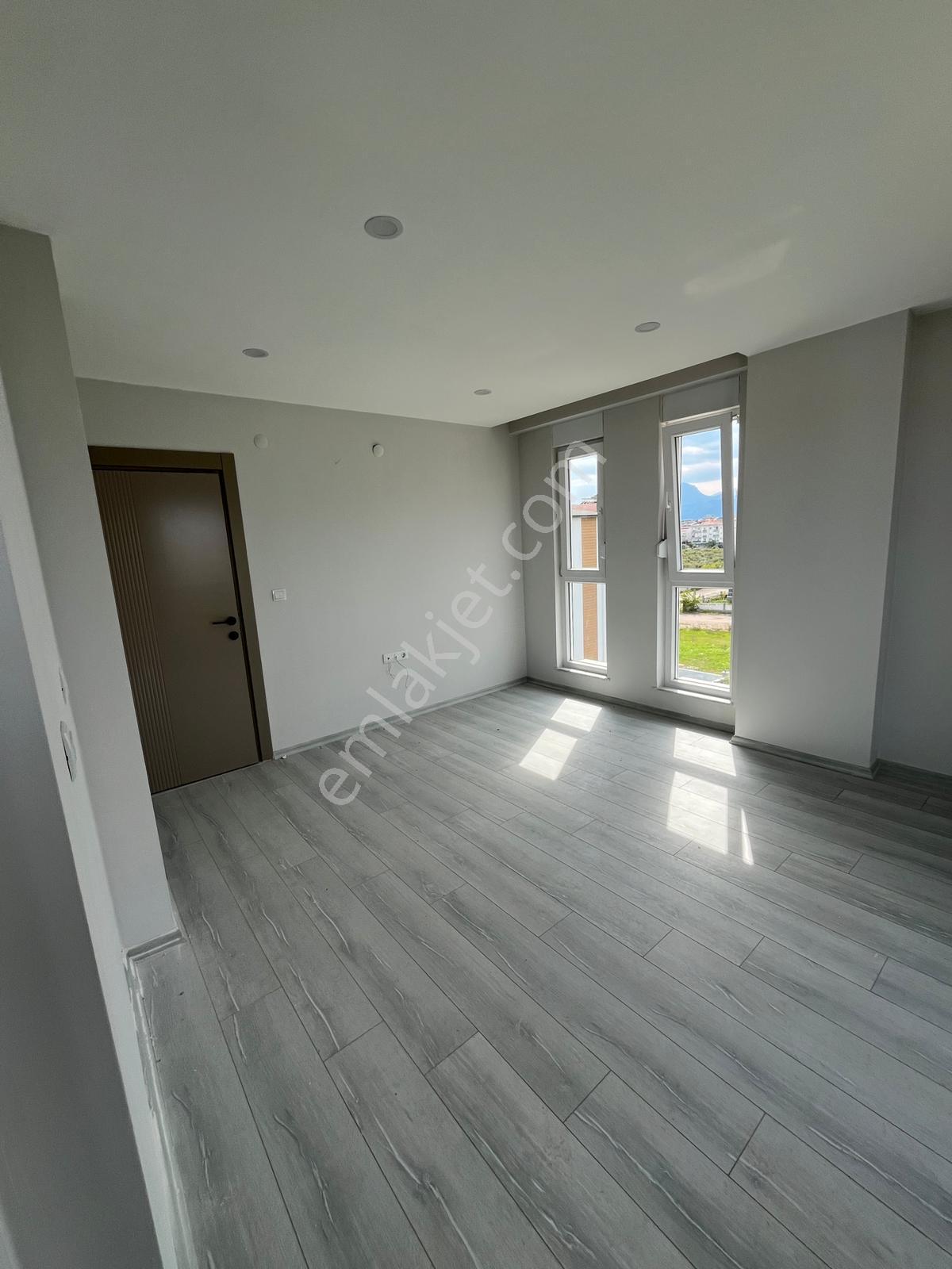 Döşemealtı Yeniköy’de Kiralık 2+1 Daire - Görsel 5