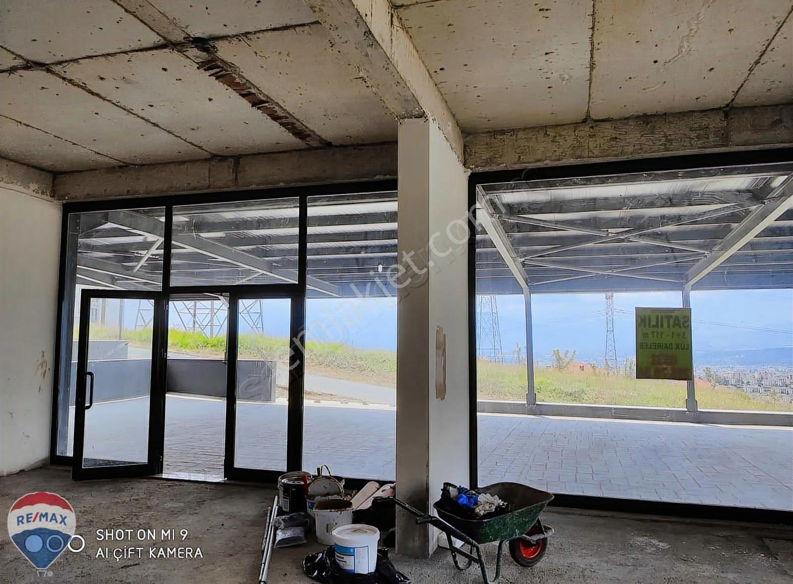 Serdivan Ana Caddeye Yakın 700m² Prestijli İşyeri Kaçmaz Fırsat - Görsel 15