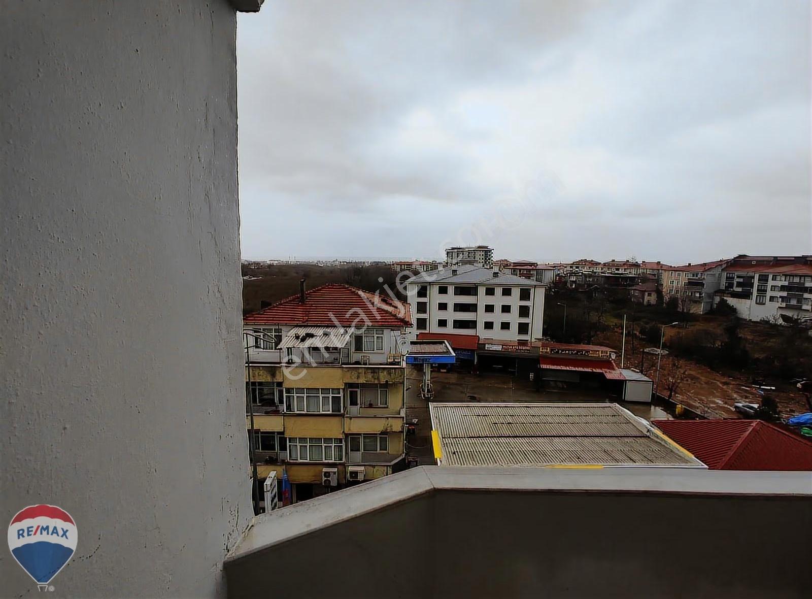 Re/max Mavi'den Kocaali'nin Tam Kalbinde 3+1 Geniş Ferah Daire - Görsel 16