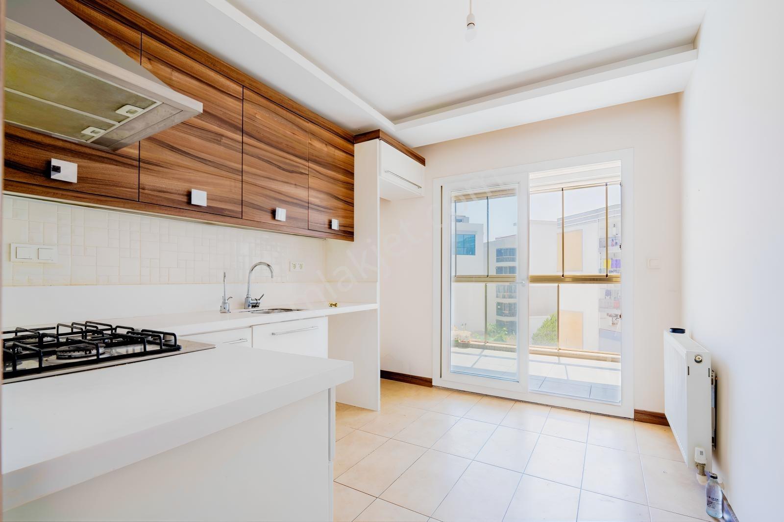 Kuşadası Ege Mh. Arakat Havuzlu Site İçi 3+1 Satılık Daire - Görsel 17