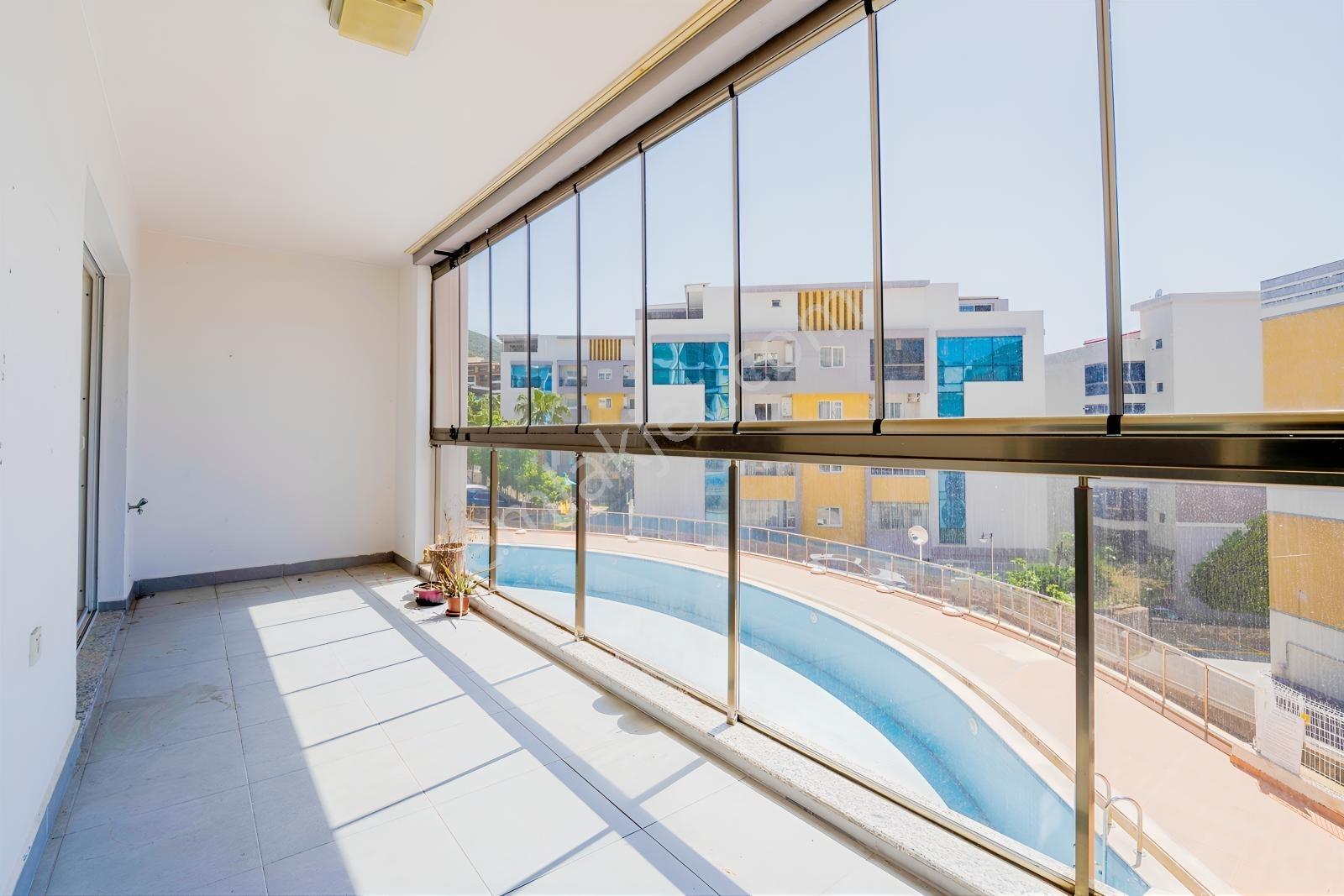 Kuşadası Ege Mh. Arakat Havuzlu Site İçi 3+1 Satılık Daire - Görsel 13