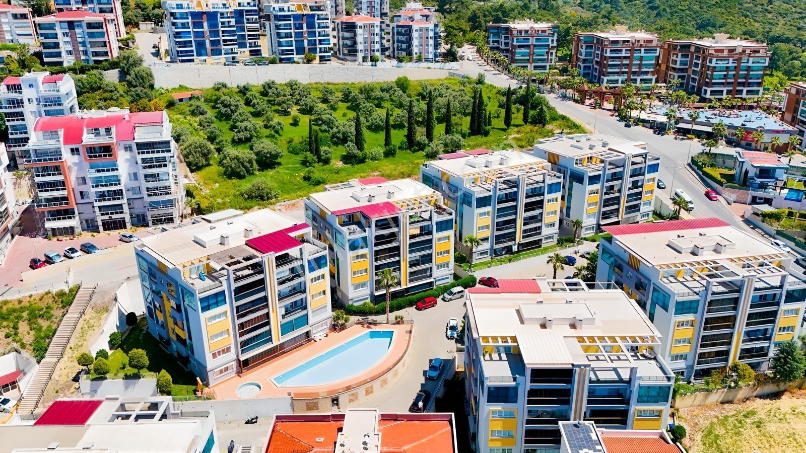 Kuşadası Ege Mh. Arakat Havuzlu Site İçi 3+1 Satılık Daire - Görsel 6