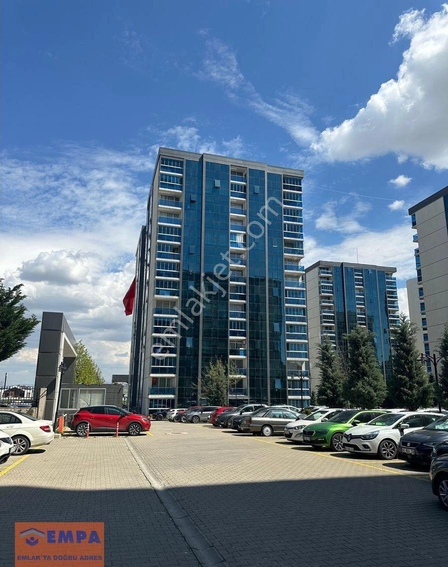 Empa' Dan Ozan City' De Geniş 1+1 Kiralık Daire