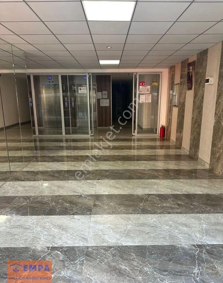 Empa' Dan Ozan City' De Geniş 1+1 Kiralık Daire - Görsel 3