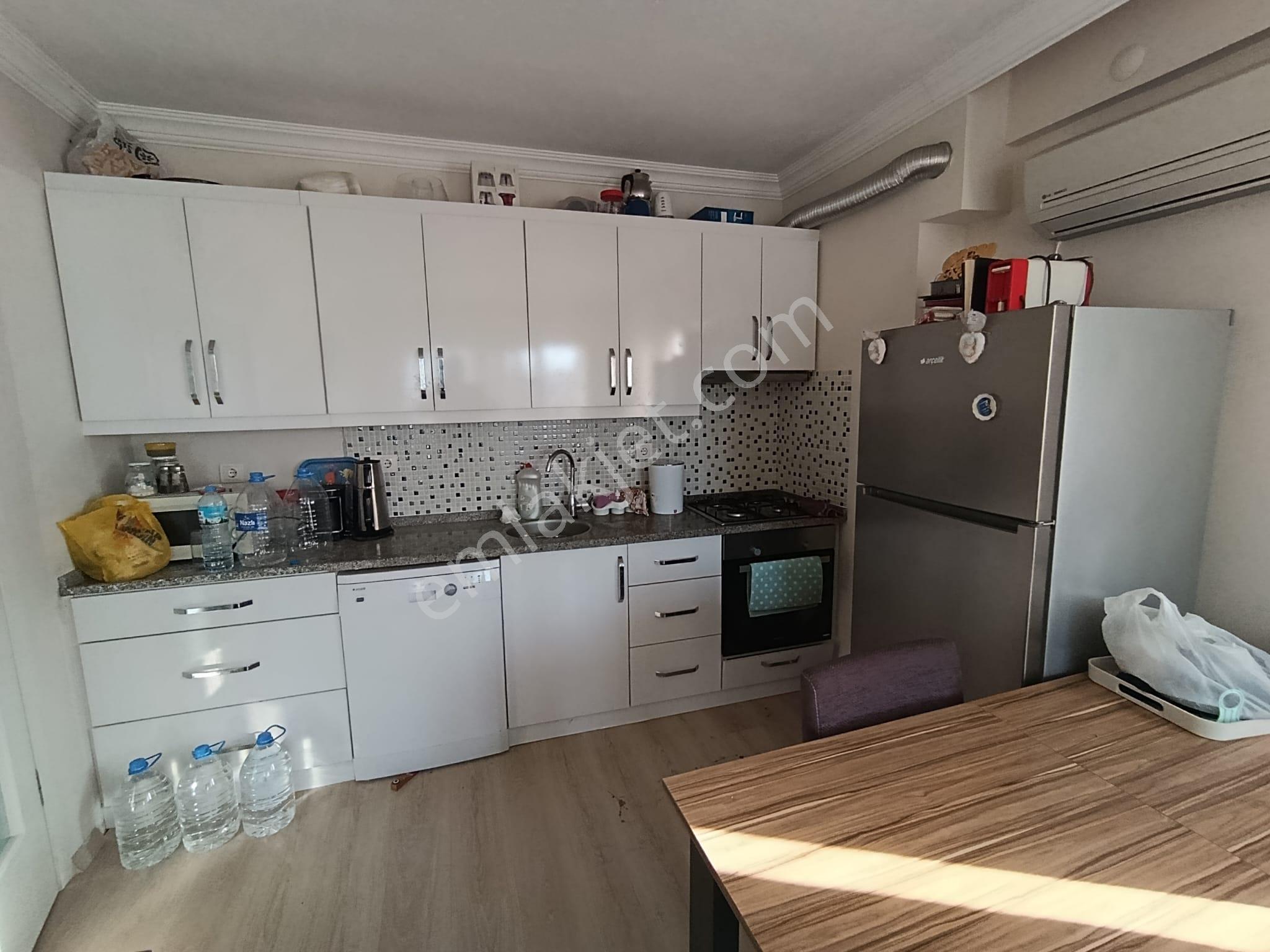 Deniz Manzaralı Köşe Konum 2+1 Daire, Sahile Yakın - Görsel 3