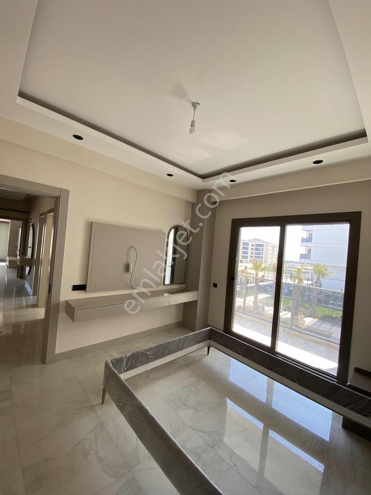 Dairemiz Ön Cephedir Yenişafakta 3+1 / 150 M2 Havuzbaşı Daire - Görsel 2