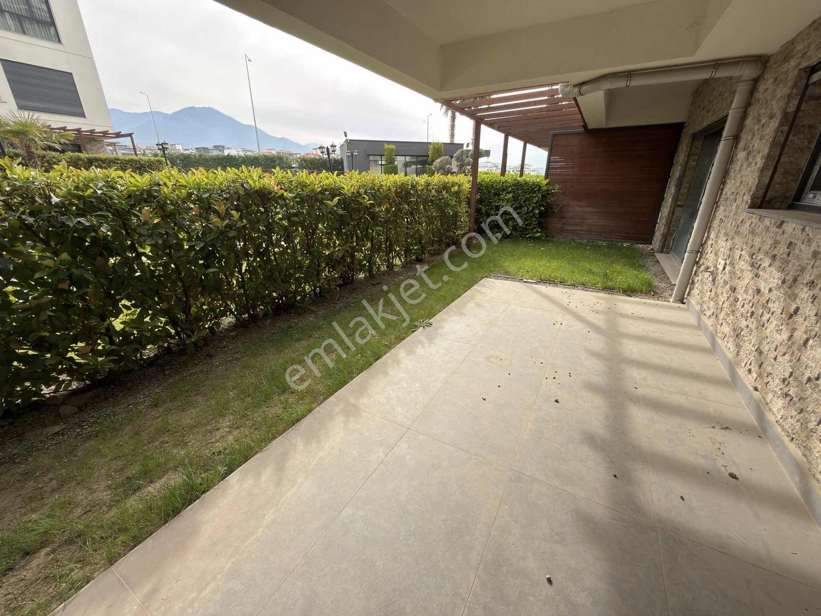 Denizli Karahasanlı Da Site İçerisin De Bahçeli Satılık Daire - Görsel 15