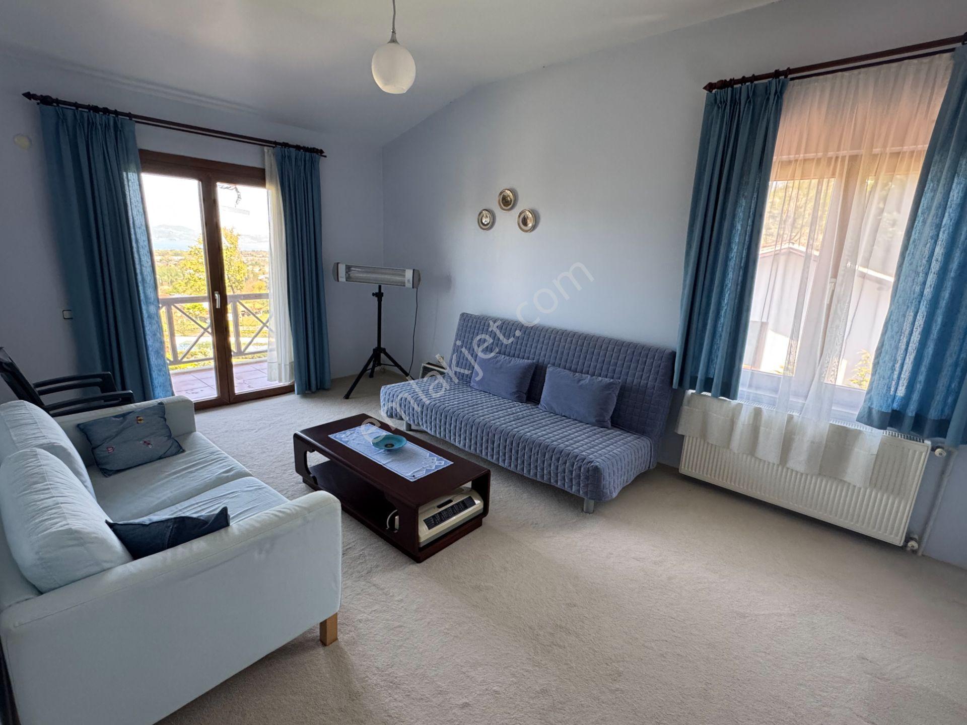 Sapanca Yanık’ta Site İçinde Göl Manzaralı Villa, - Görsel 27