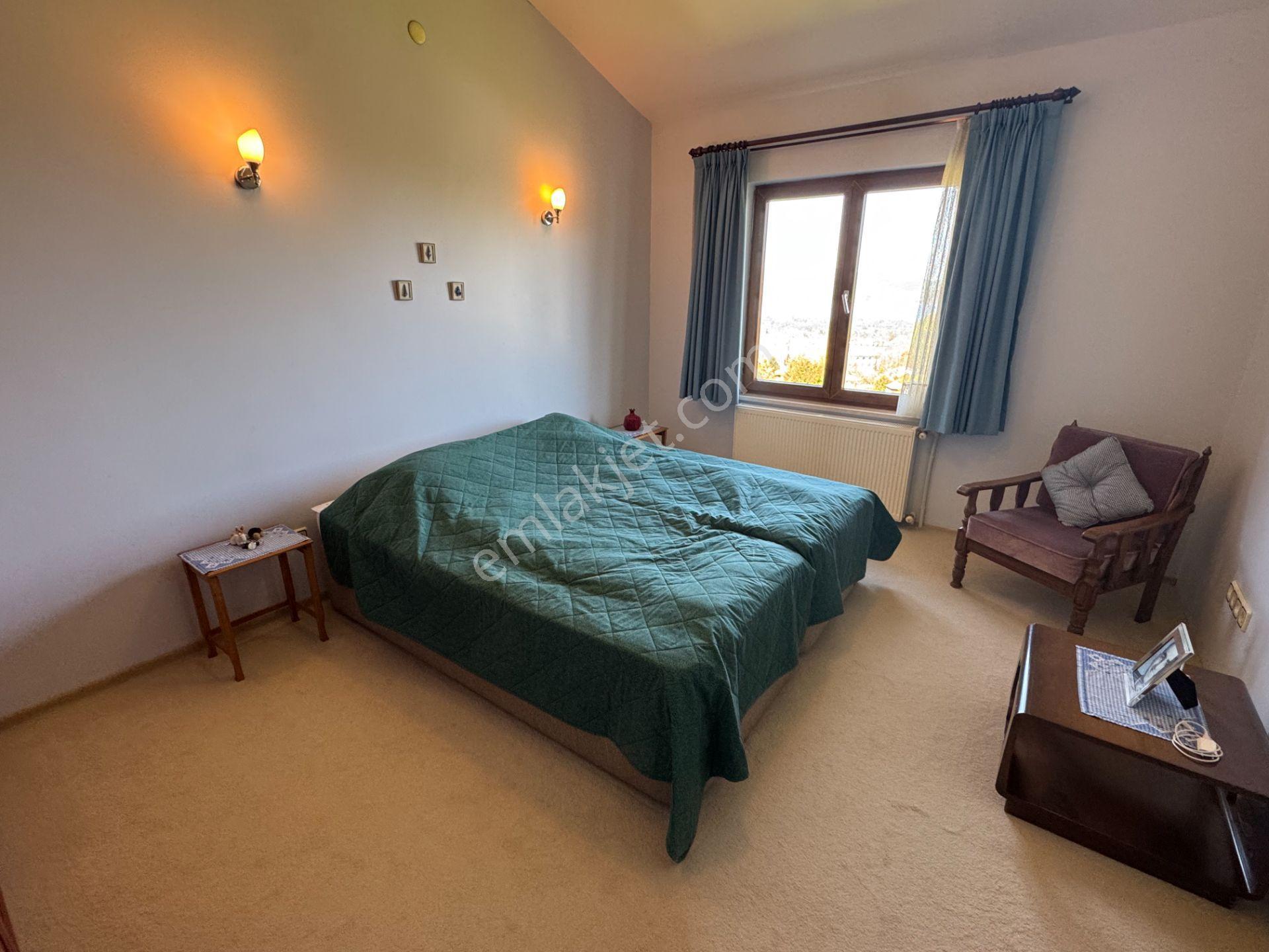 Sapanca Yanık’ta Site İçinde Göl Manzaralı Villa, - Görsel 23