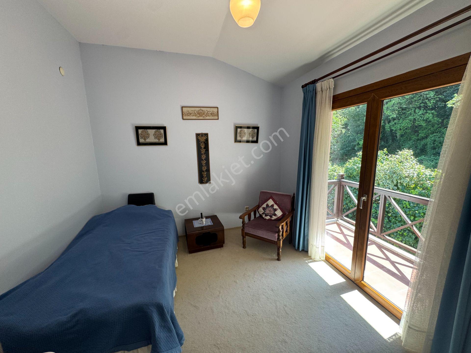 Sapanca Yanık’ta Site İçinde Göl Manzaralı Villa, - Görsel 29
