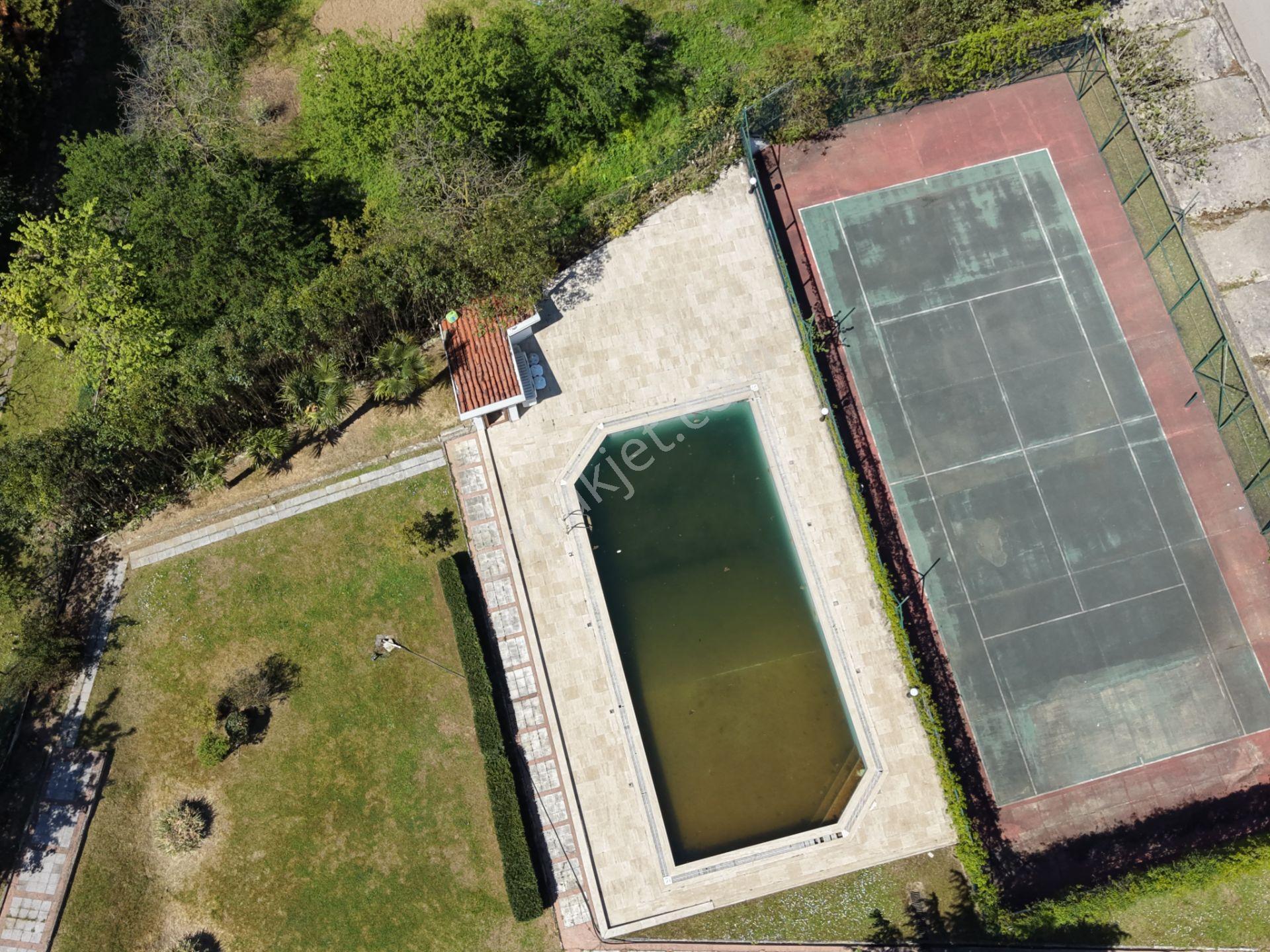 Sapanca Yanık’ta Site İçinde Göl Manzaralı Villa, - Görsel 5
