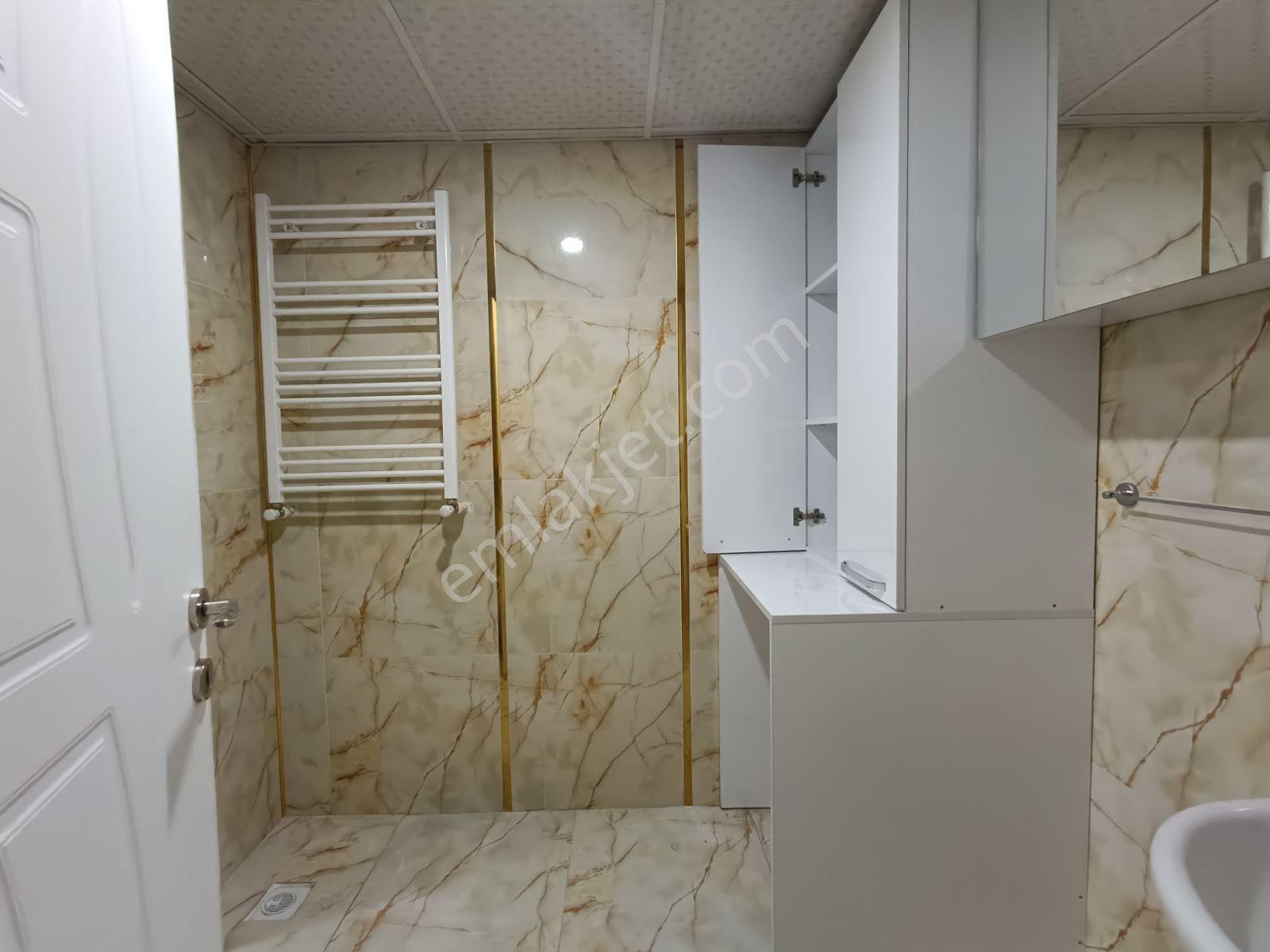 Geniş Ferah Ve Huzur Dairesi Kiralık 3+1 Daire - Görsel 23