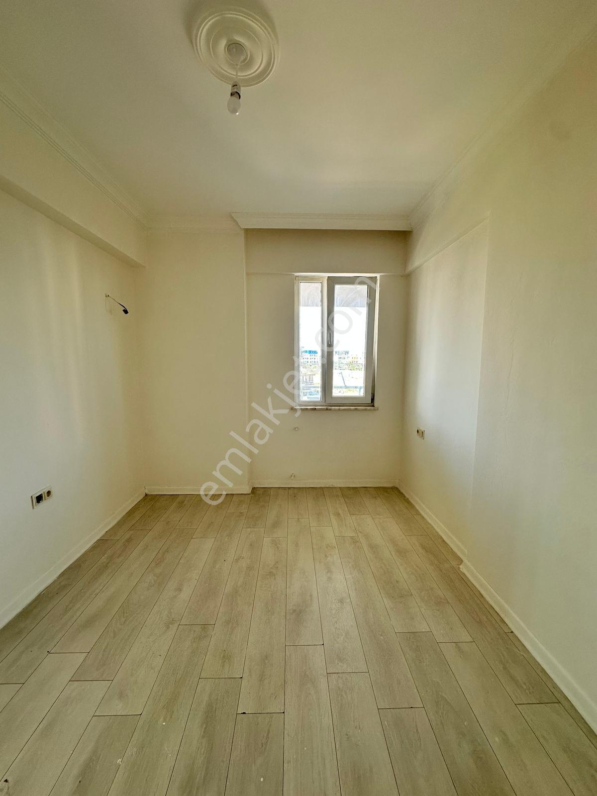 Antalya Altıntaş Mahallesinde 1+1 Katta Acil Satılık Daire - Görsel 9