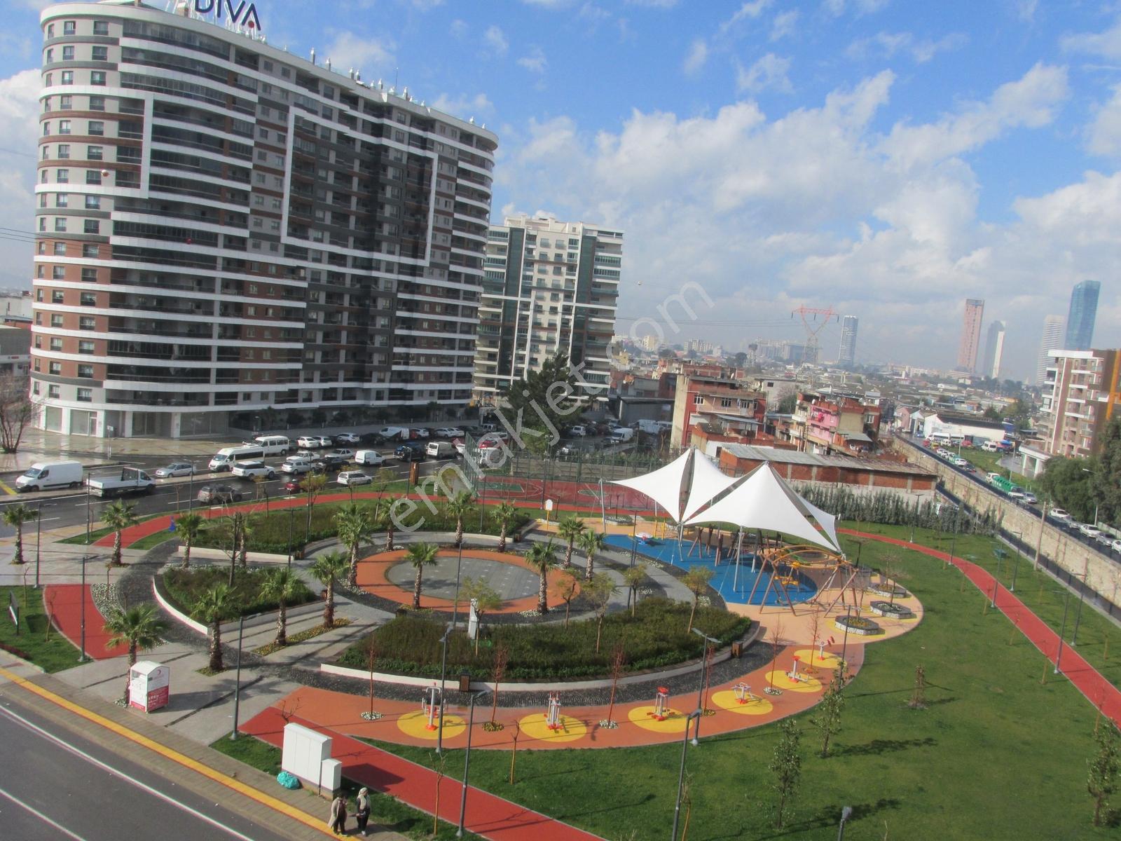 Bornova Goldiva Kuzey'de Park Manzaralı 3+1 Satılık Daire - Görsel 32