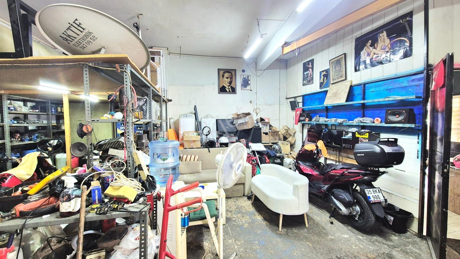 Bayraklı Mansuroğlu 8m Cepheli 380v Altyapılı Satılık Dükkan - Görsel 26