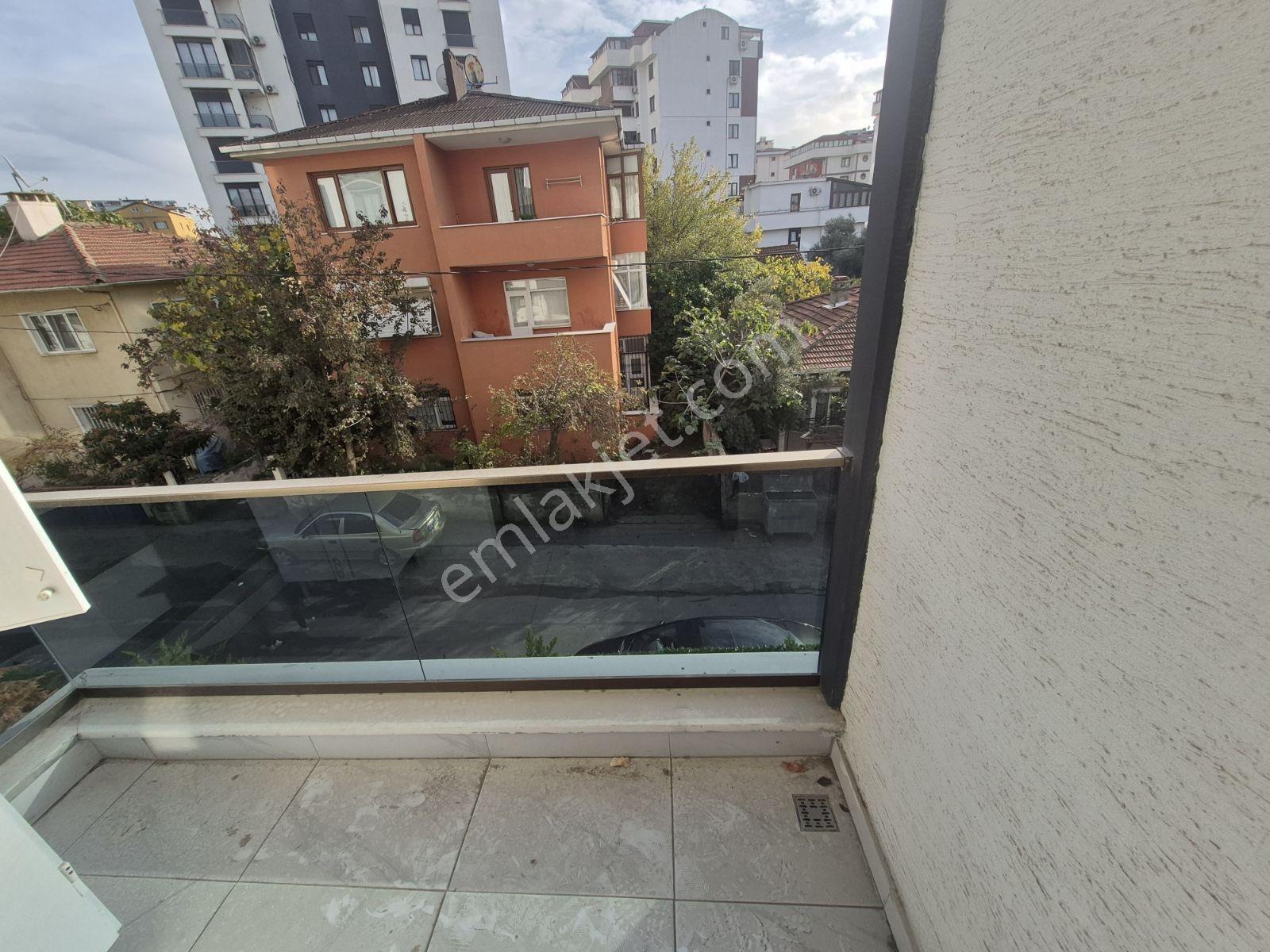 Yatırım Fırsatı Pendik 2+1 Balkonlu Ara Kat Daire - Görsel 4