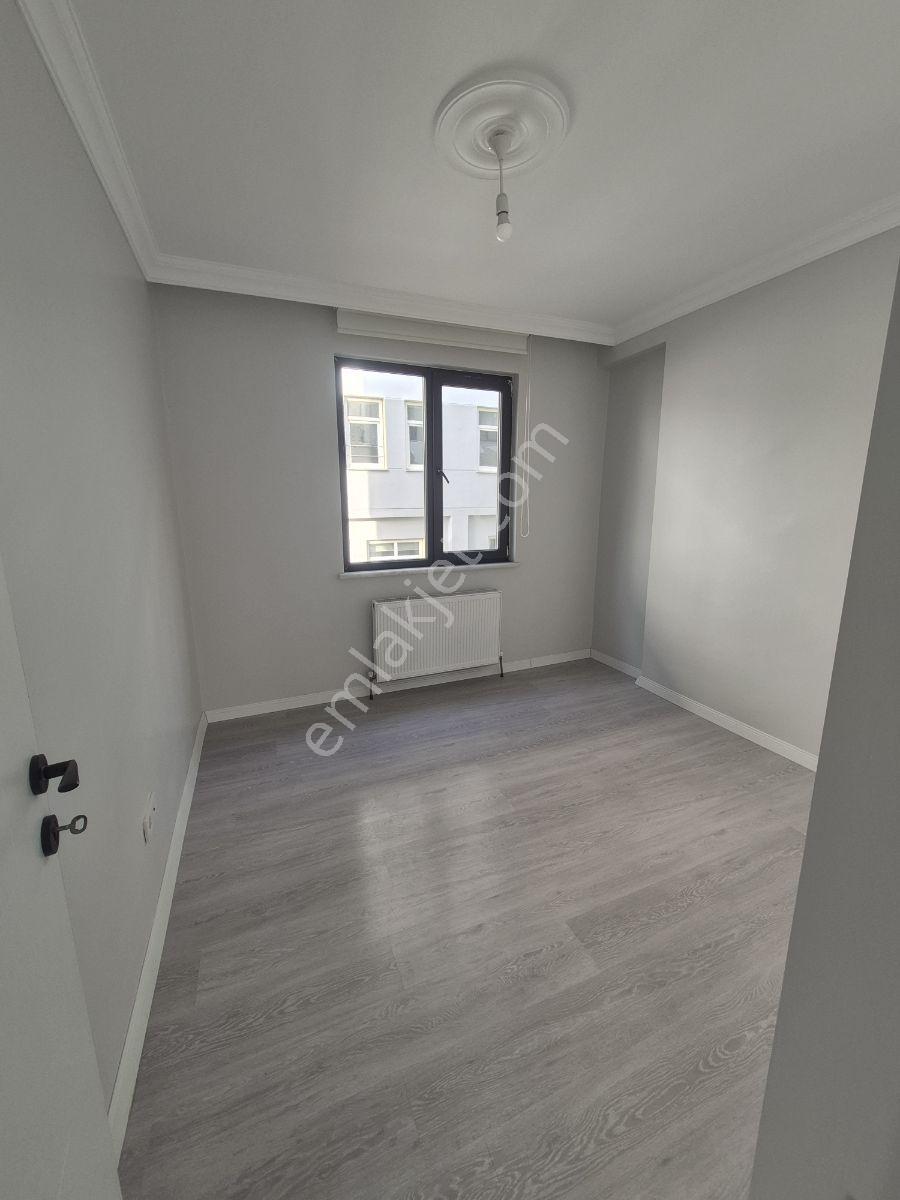Yatırım Fırsatı Pendik 2+1 Balkonlu Ara Kat Daire - Görsel 23