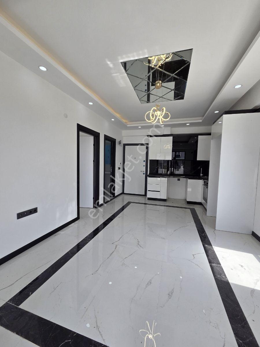 Havuzlar Mahallesinde Bahçe Kullanımlı Acil Satılık Daire - Görsel 11