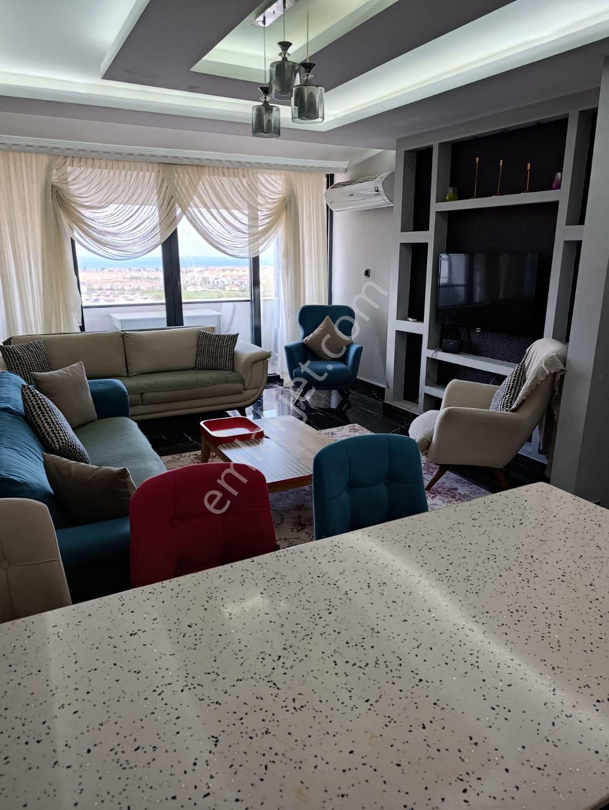 Yaz Sezonunda Eşyalı Kiralık Full Deniz Manzaralı Villa - Görsel 2