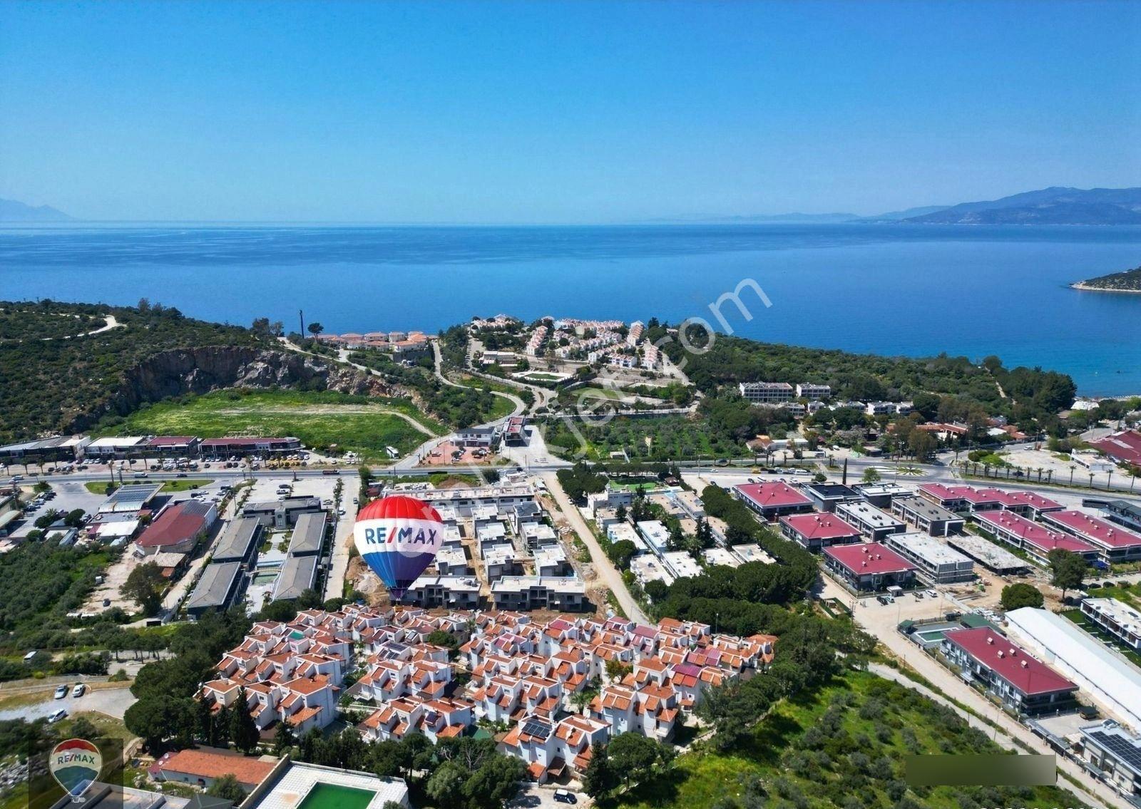 Kuşadası'nda Denize Yürüme Mesafesinde Satılık 4+1 Villa - Görsel 9