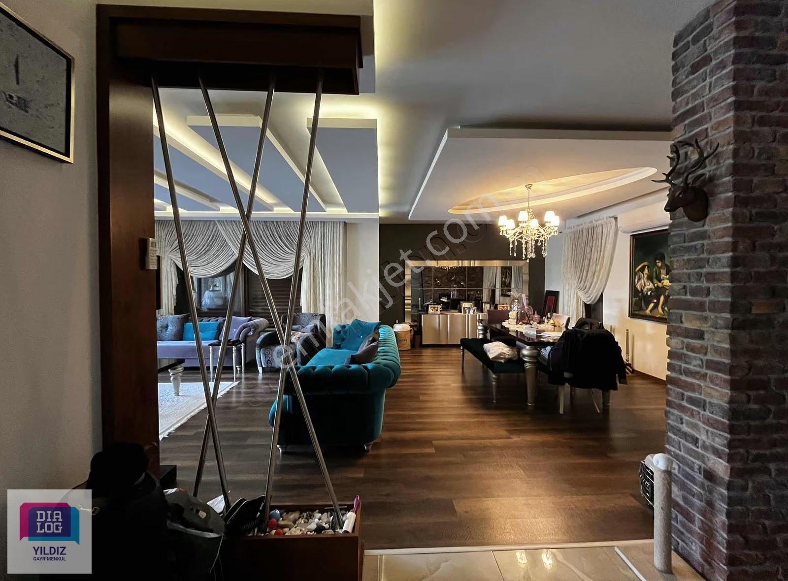 Dialog Yıldız / Merkezi Konumda Özel Tasarımlı Havuzlu Villa - Görsel 2