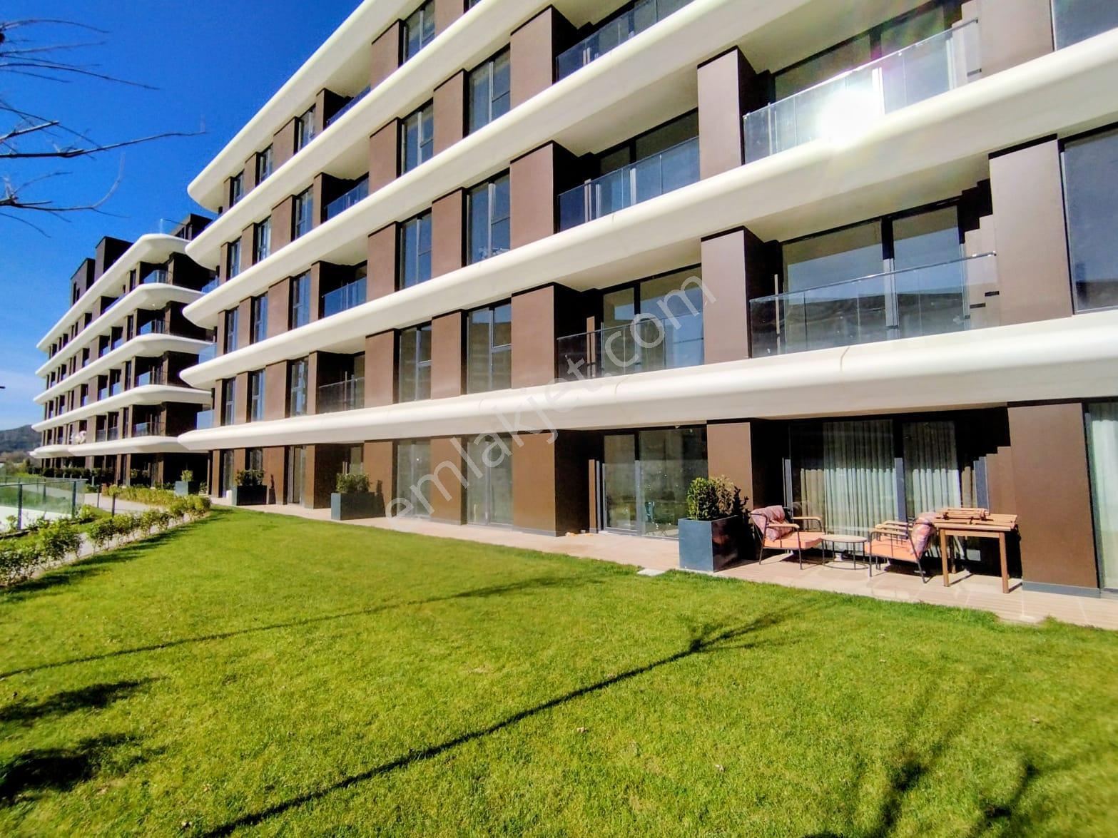 Turyap'tan;elegant Parkta,kiralık,bahçe Katı 1+1lux Eşyalı Daire