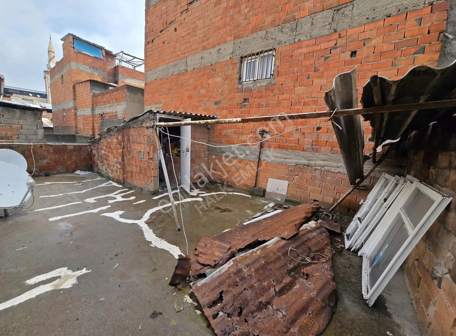 Bağlar Kaynar Tepe'de Satılık 2+2 Müstakil Ev, 110m² - Görsel 2