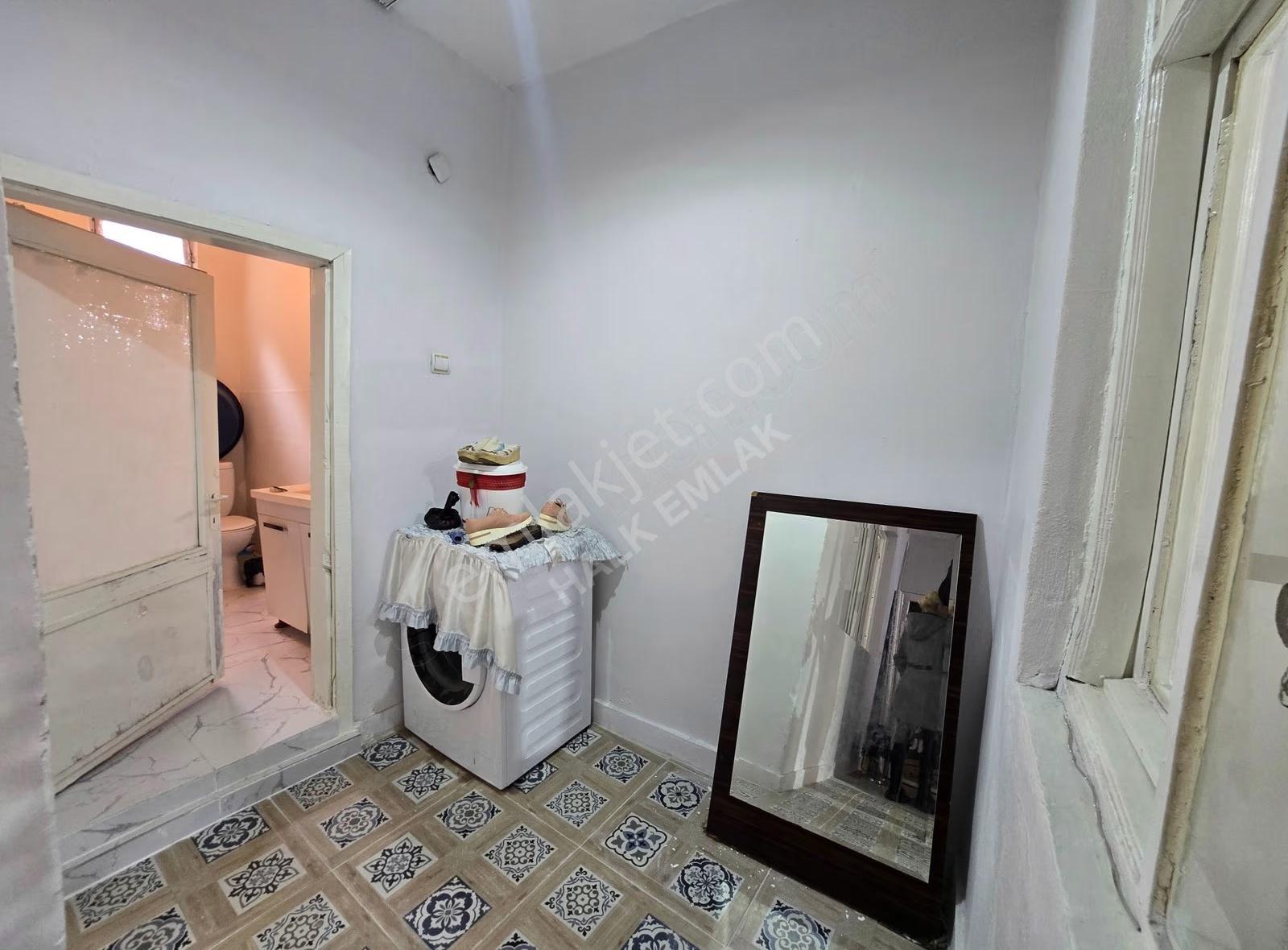 Bağlar Kaynar Tepe'de Satılık 2+2 Müstakil Ev, 110m² - Görsel 6