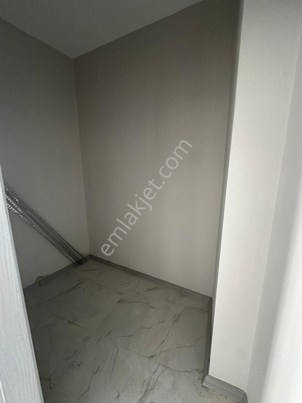 Ptt Karşısı Ana Cadde Üzeri Satılık Ofis - Görsel 3