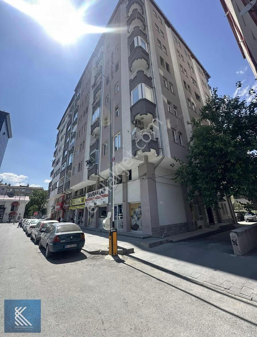 Gevher Nesibe Mah. Bağımsız Girişli 2+1 Kiralık Ofis