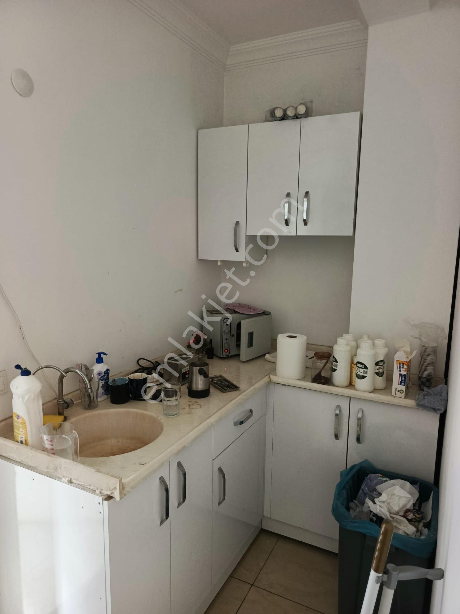 Stop'tan Akarca Yerguzlar Caddesinde Devren Kiralık Dükkan - Görsel 7