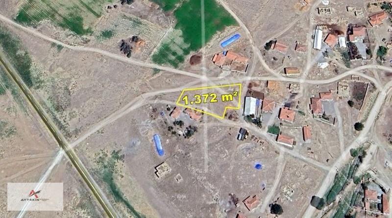 Mucur Yürücek Mahallesinde 1.372 M² Konut İmarlı Müstakil Arsa - Görsel 2