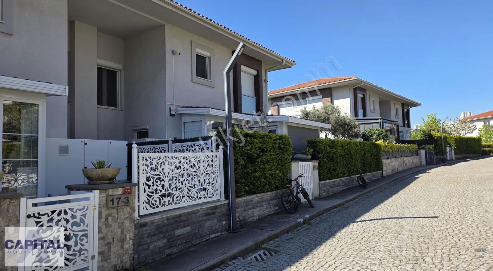 Bahçeşehir 1. Kısım Asmalı Evler Kiralık 3,5+1 Üst Kv Villa - Görsel 15