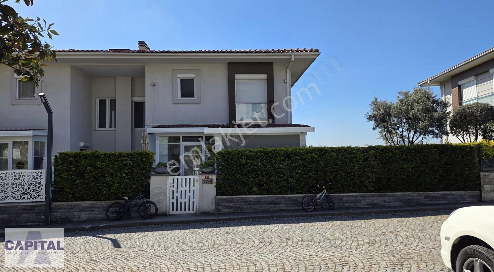 Bahçeşehir 1. Kısım Asmalı Evler Kiralık 3,5+1 Üst Kv Villa - Görsel 3