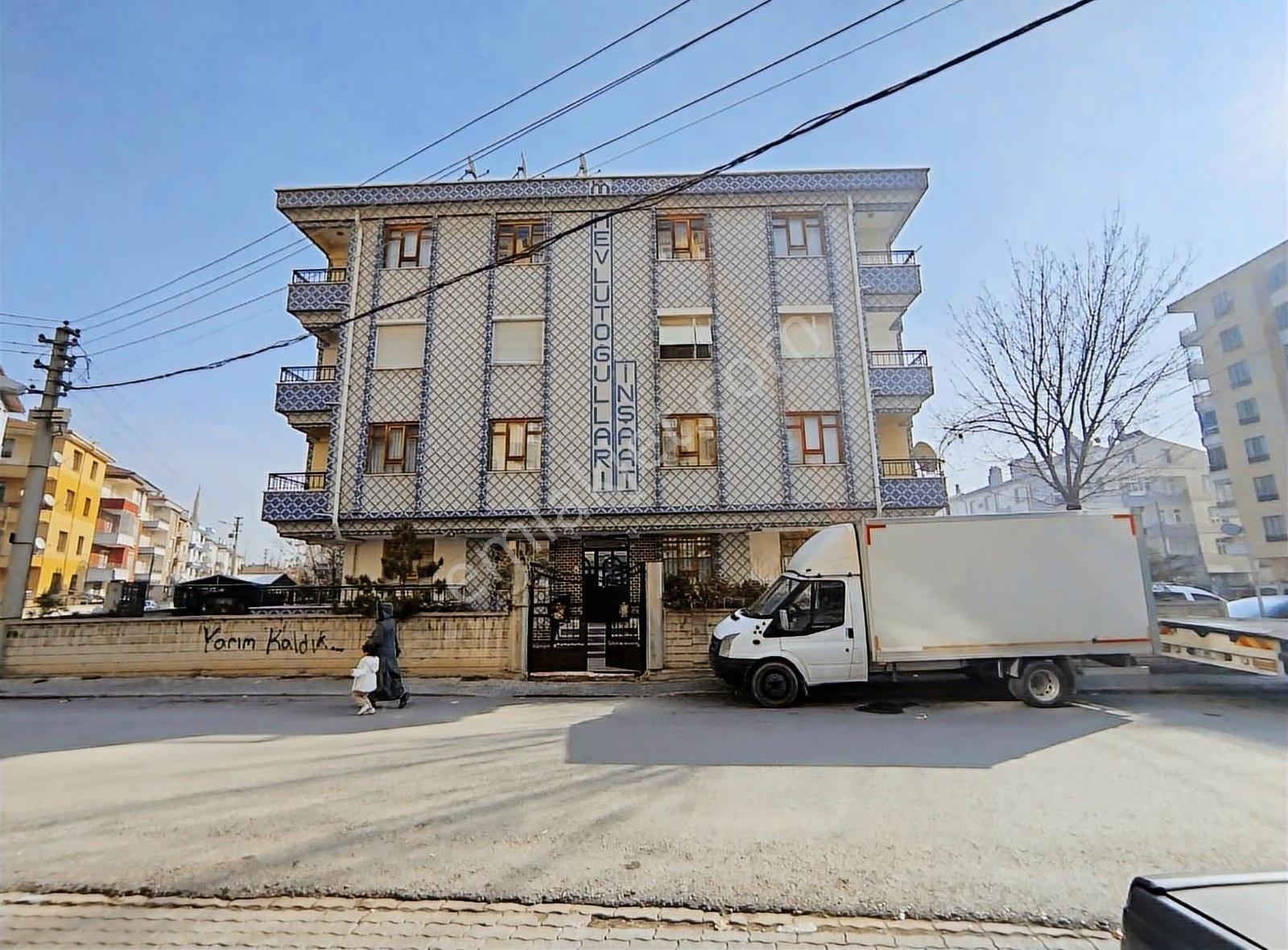 Dumlupınar Mah. Geniş 3+1 Satılık Daire