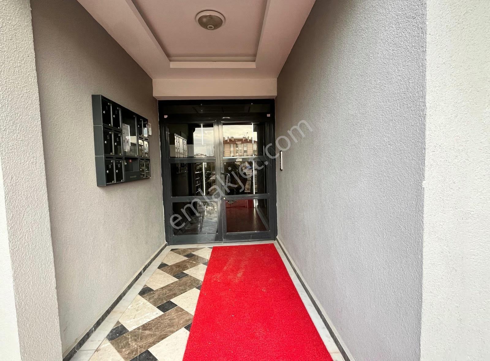 Şafak Caddesi Üzeri Satılık 2+1 Daire - Görsel 15