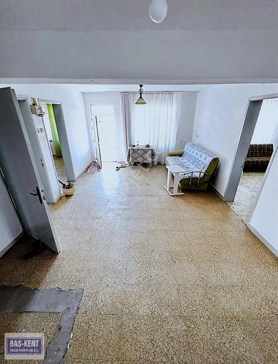 Hayrebölusubaşı Köyünde Acil Satılık 1700 M2 Arsa İçinde Müstaki - Görsel 2