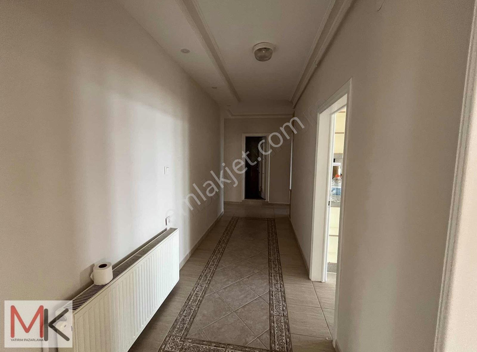 Mk Yatırım Dan Satılık Çelik Sitesinde Deniz Manzaralı Daire - Görsel 11