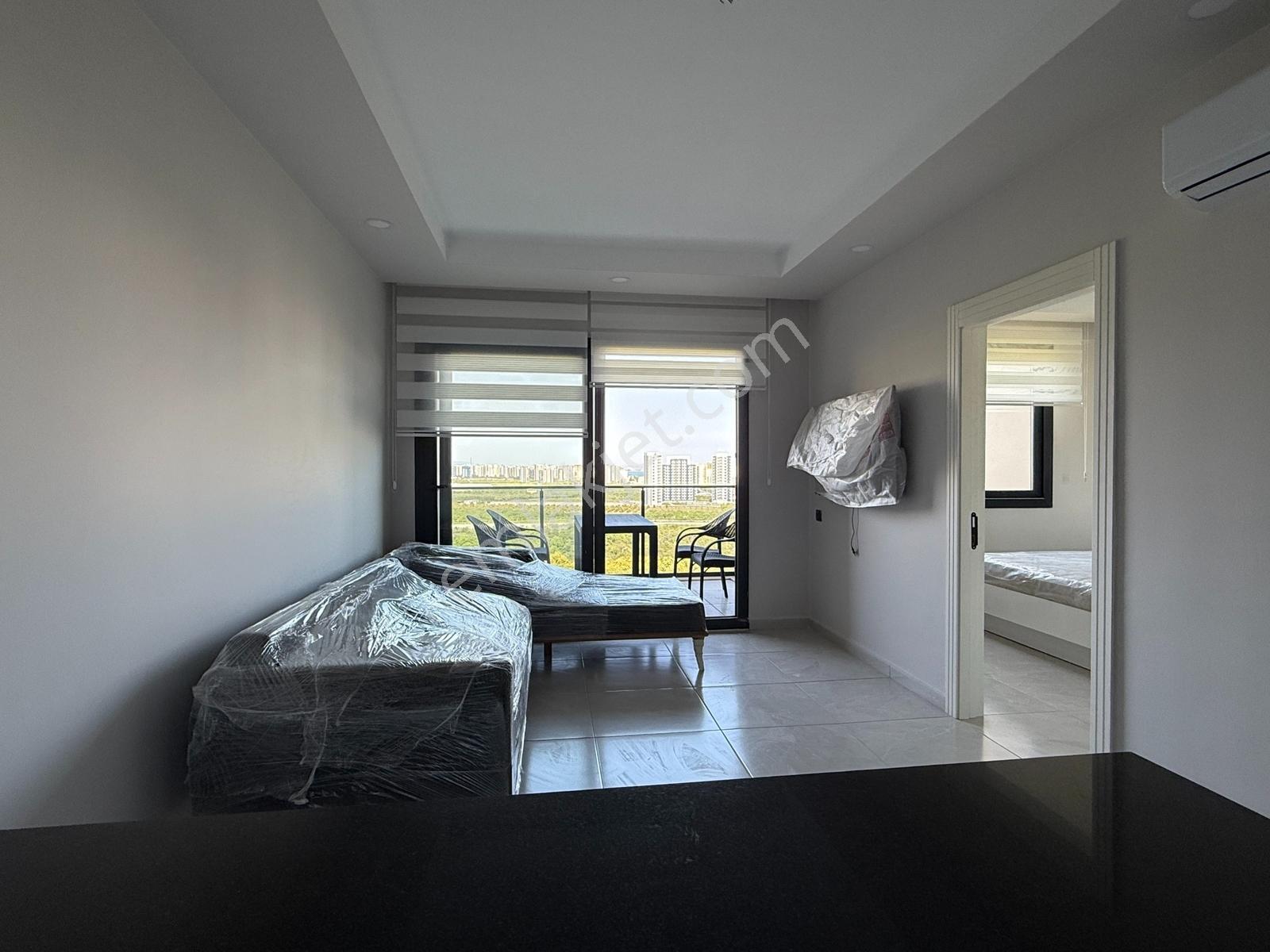 Deniz Ve Konfor Bir Arada | Liparis Kremlin'de 1+1 Kiralık Daire - Görsel 17