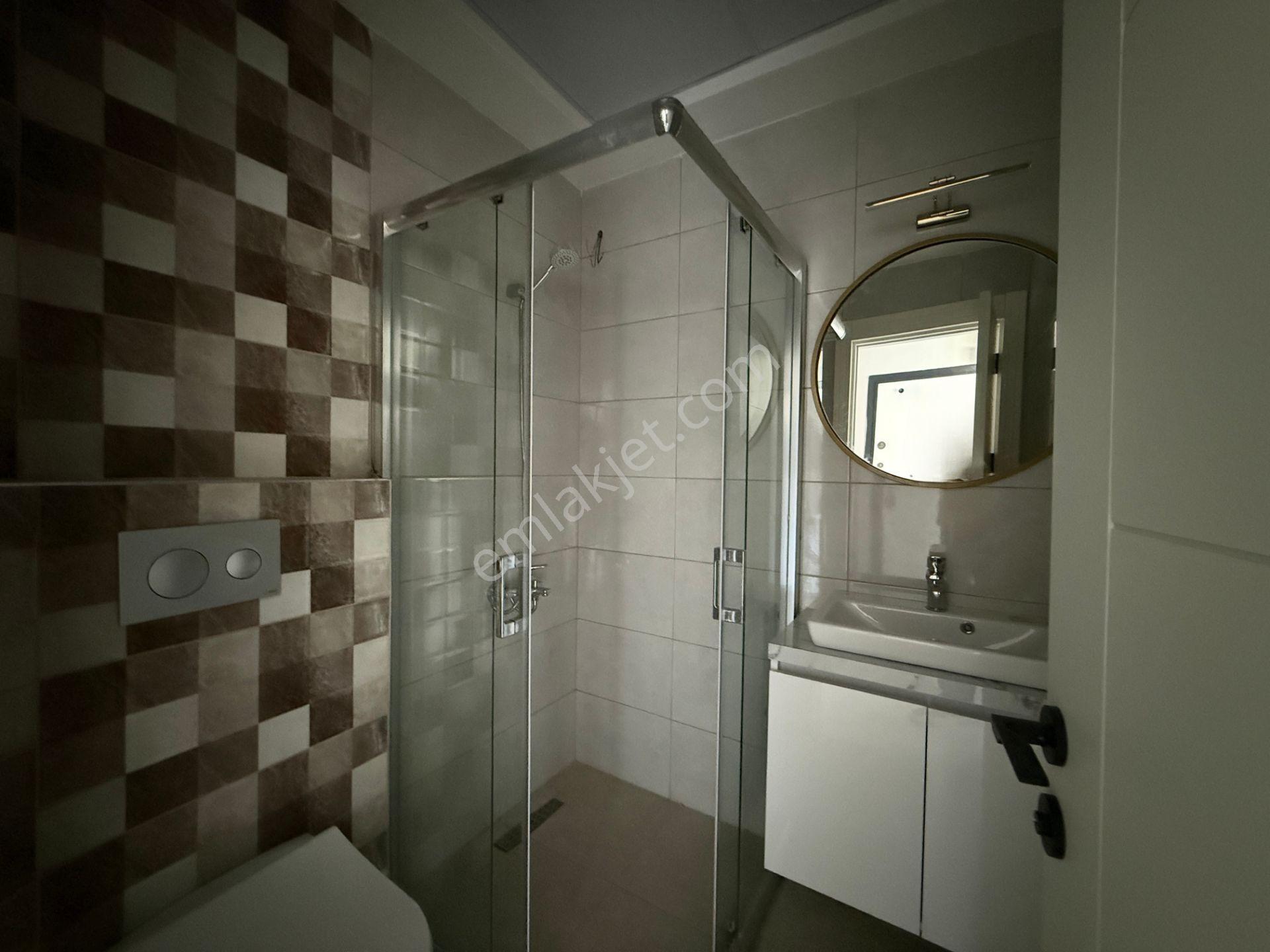 Deniz Ve Konfor Bir Arada | Liparis Kremlin'de 1+1 Kiralık Daire - Görsel 32