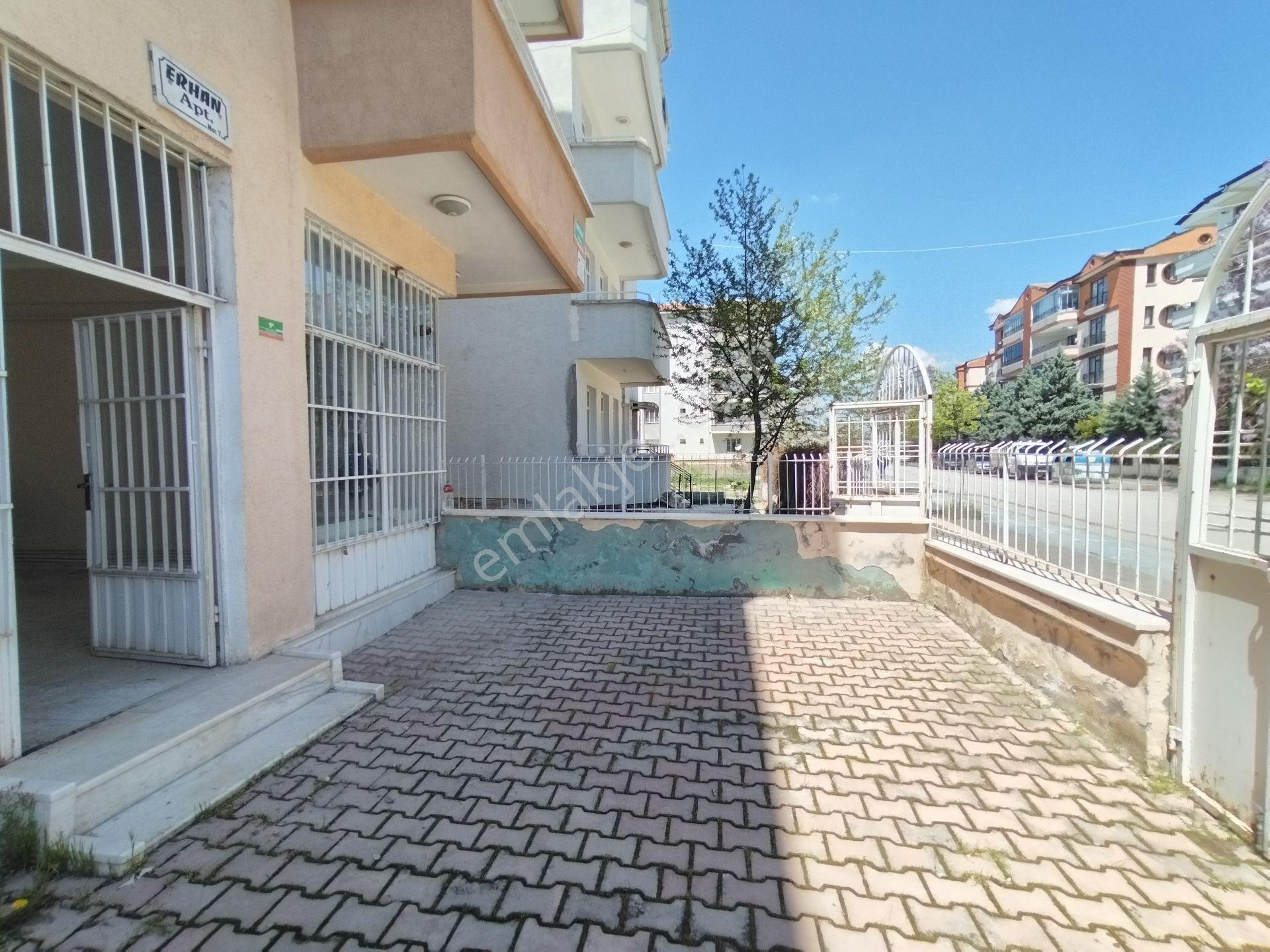 Kumsal'dan İnönü Mah / İstasyon Mevkii Kiralık 35 M2 Dükkan - Görsel 4
