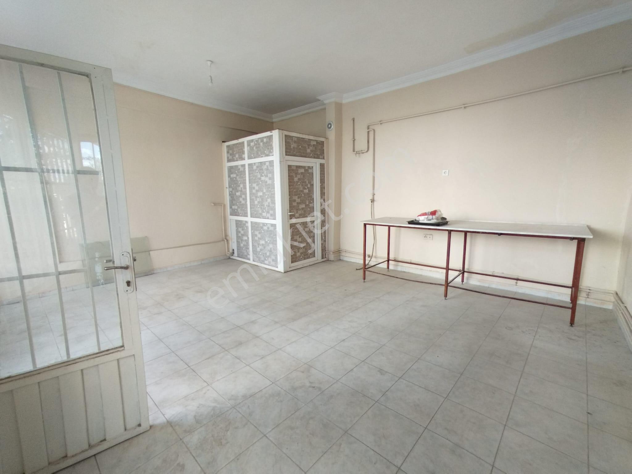 Kumsal'dan İnönü Mah / İstasyon Mevkii Kiralık 35 M2 Dükkan - Görsel 9