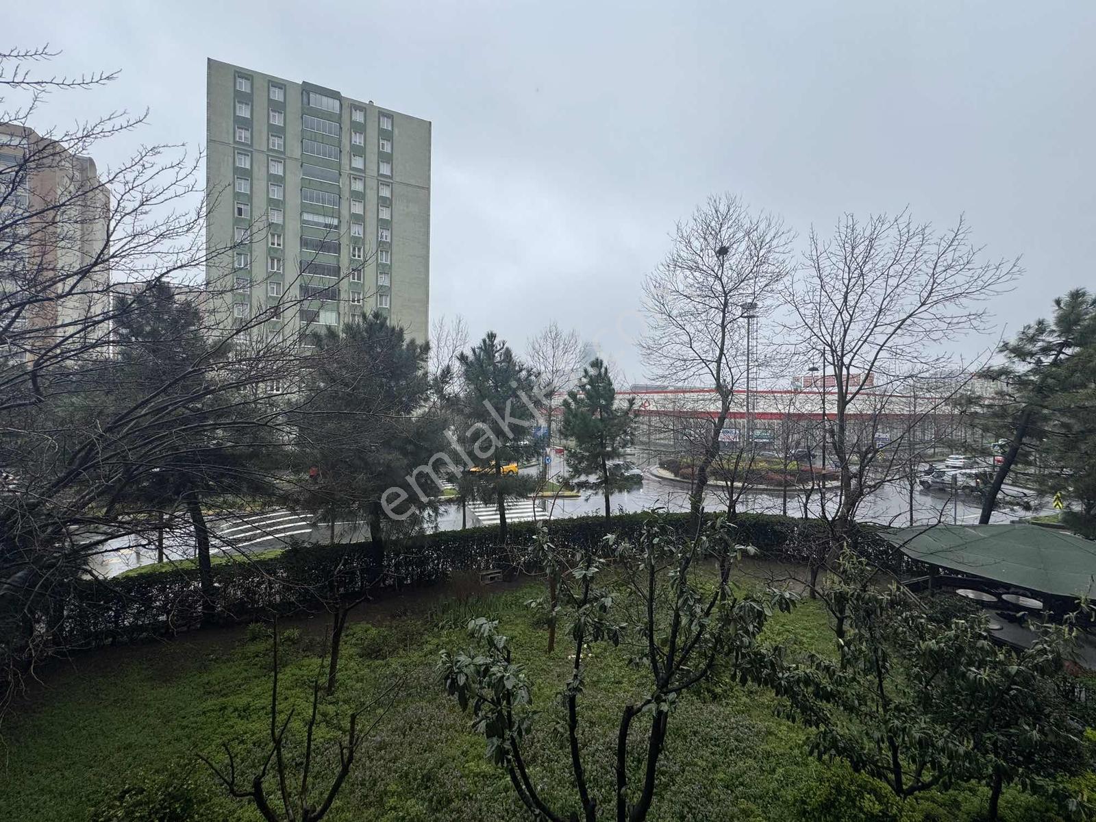Remax Ten E-5 Ve Marmara Park Avm Ye Çok Yakın Tadilatlı 3+1 - Görsel 31